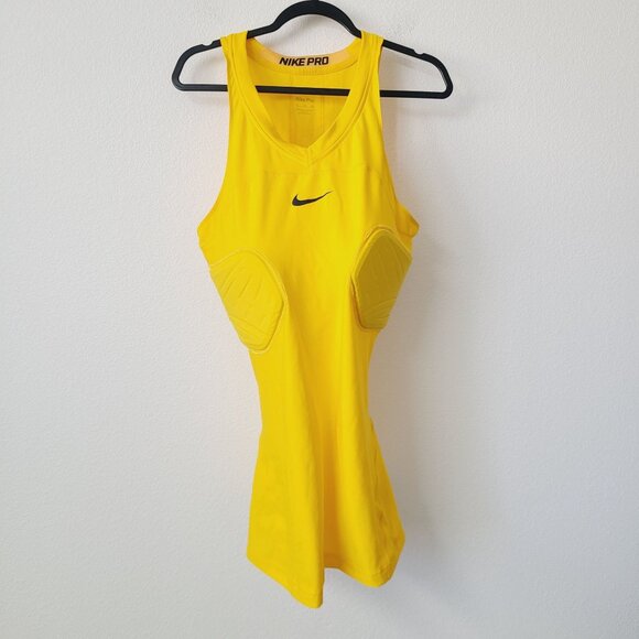 nike pro hyperstrong basketball